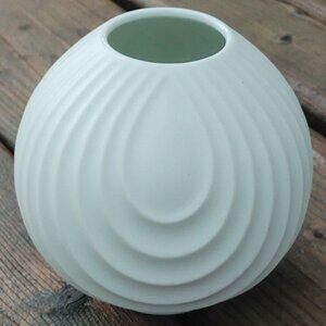 ANTIQUE SCHERZER BAVARIA GERMANY Tear Drop Bud Vase White Porcelain